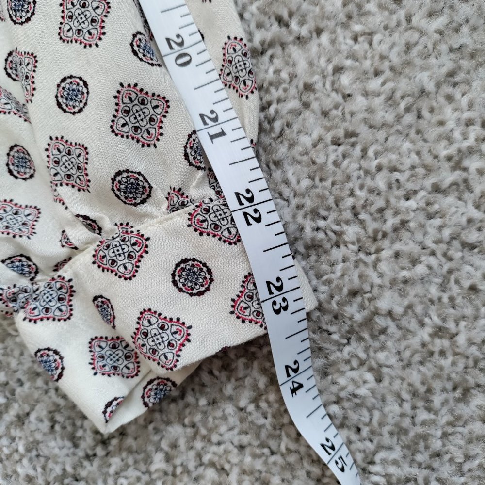 H&M Patterned Blouse with Ties Size 2 - Picture 16 of 16